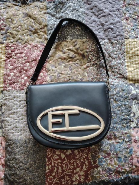 Kabelka enrico coveri, 