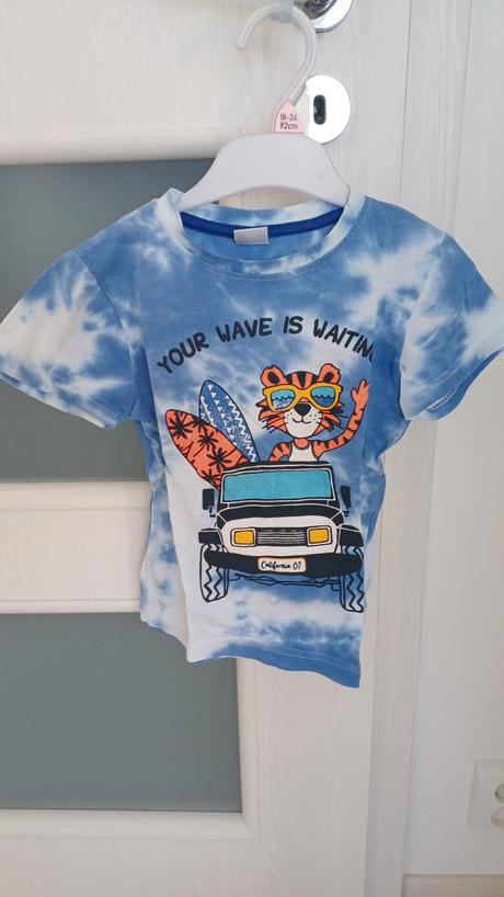 Chlapčenské tričká 3-4r. 1eur/ks, 104