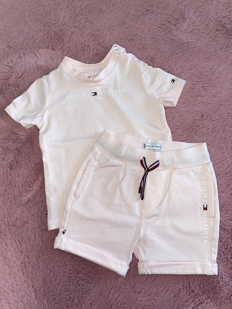 Th súprava, tommy hilfiger,80