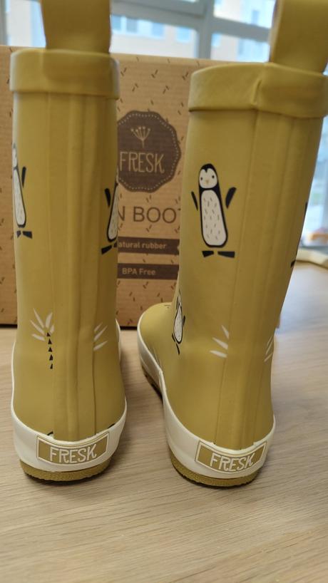 Fresk gumáky nové, 24 / 30