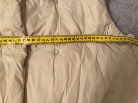 Krásna predĺžená vesta ako nová, sinsay,l