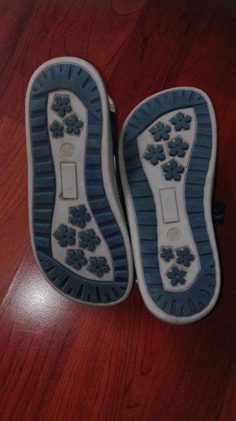 Letne sandalky, lupilu,27