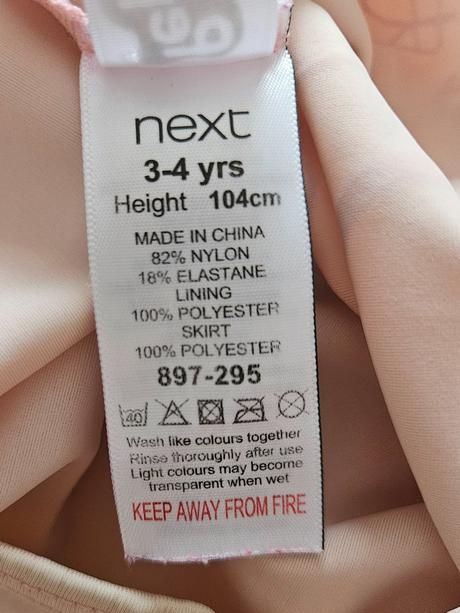 Plavky next, next,104