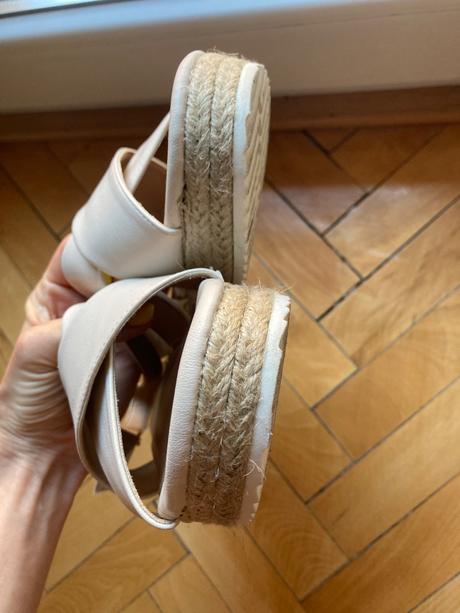 Klinove sandálky na platforme, 38