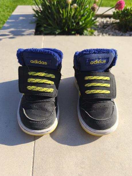 Zateplené tenisky adidas, adidas,23