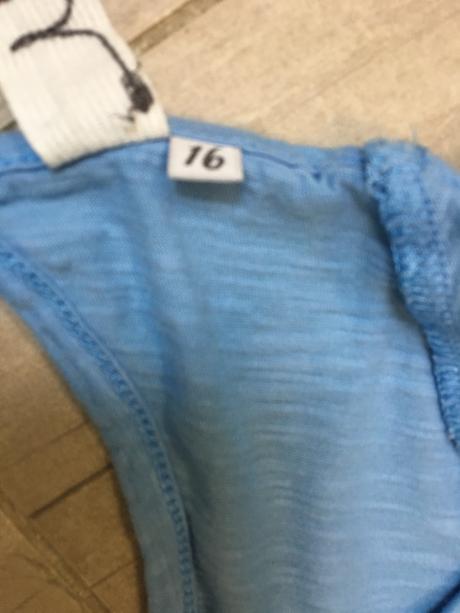 Vykrajované nextové triko, next,44