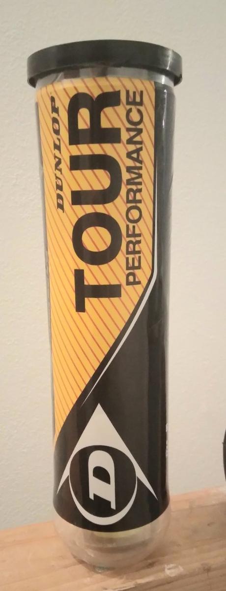 Tenisové loptičky 4 kusy spolu ako nové, dunlop