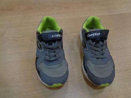Tenisky, lotto,35