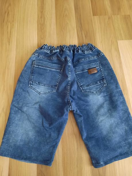 Riflové kraťasy, 146