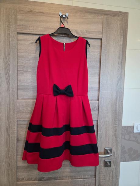 Slávnostné šatky, 152