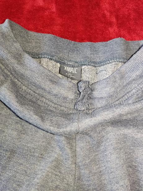 Hrubšie tepláky, 122