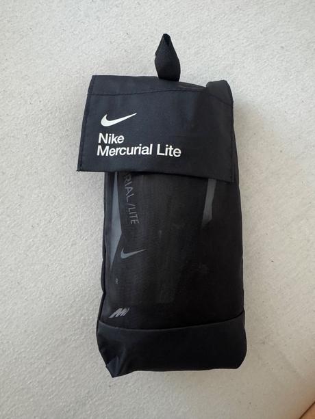 Nike chrániče, 