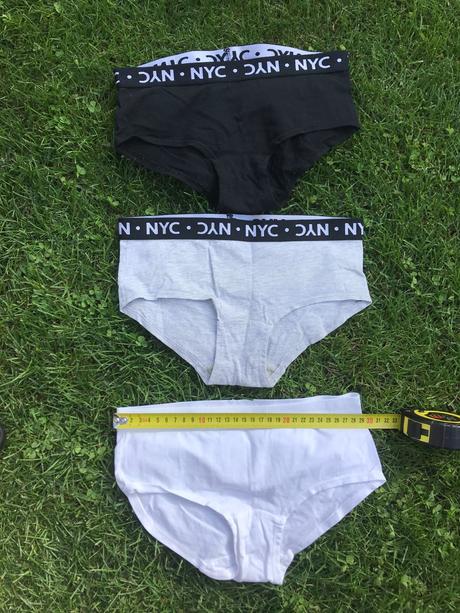 3 dievčenské nohavičky, 146