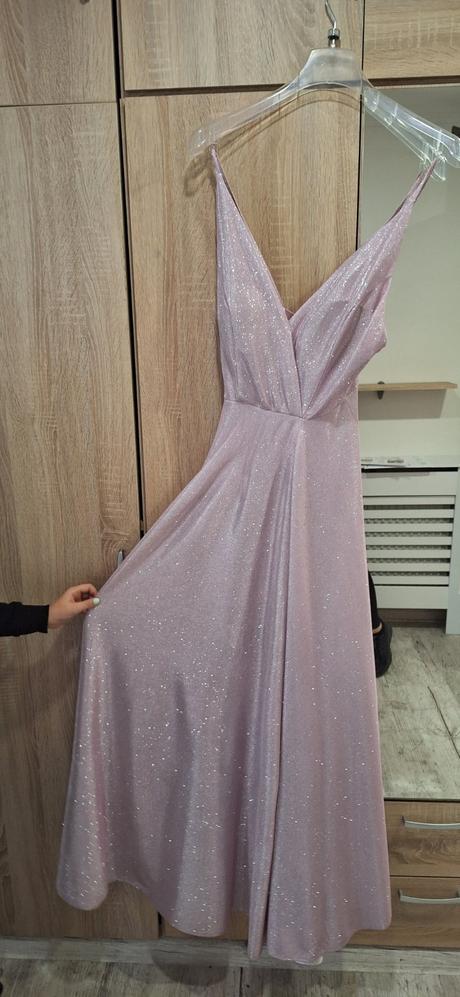 Šaty na stužkovú, 36