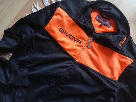 Športová súprava, s