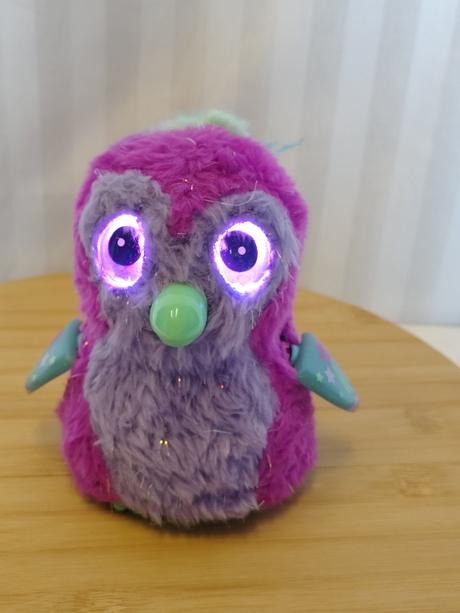 Zber. interaktívny hatchimals penguala glittering,