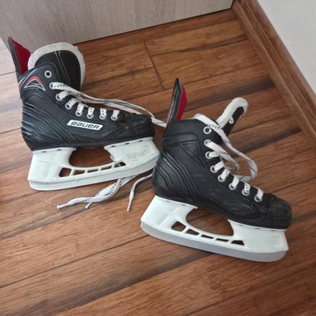 Hokejove korcule bauer vapor, bauer,33