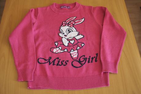 Dievčenský pulóver, 122