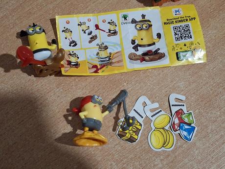 Mimoni kinder figúrky,