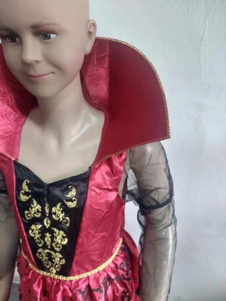 Upírka / kráľovná karnevalový kostým veľ.140,