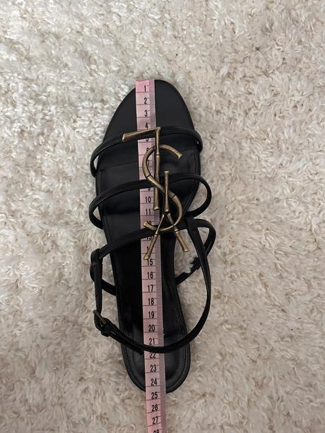 Čierne sandále yves saint laurent, 37
