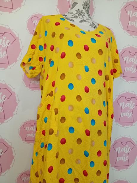 Ľahké bodkované šaty s vreckami, 48