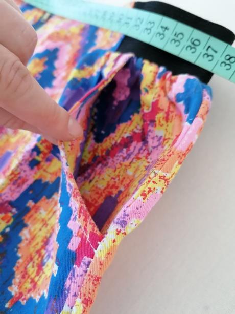 Sukňa so zipsom vpredu, m