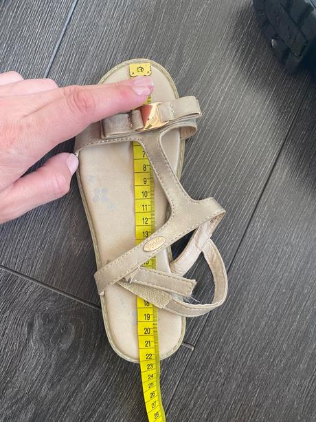 Dievčenské sandále velk.33, 33