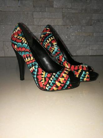 Lodičky s otvorenou špicou, 36