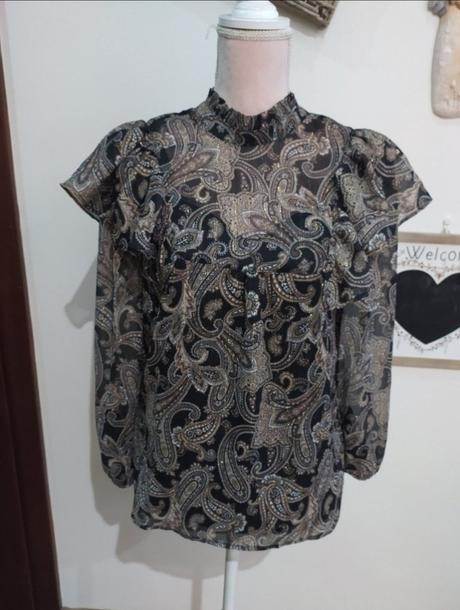 Blúzka s volanikom, reserved,s