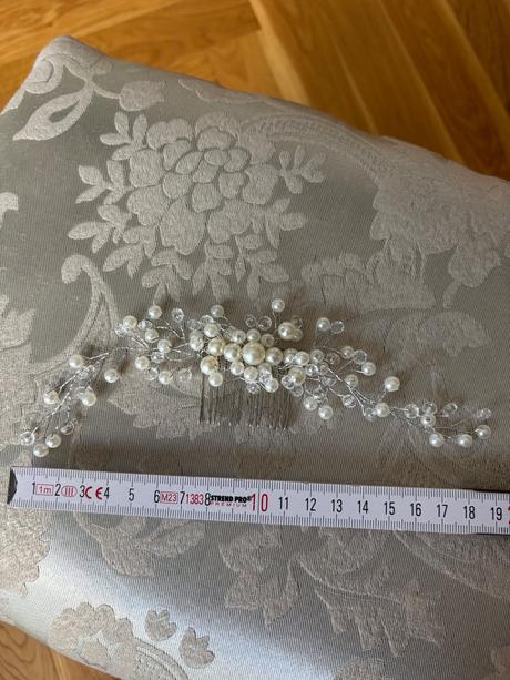 Svadobny hrebeň do vlasov, 