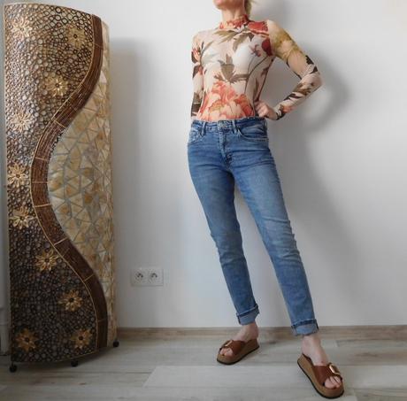 Body kvietkované vzor pružné +rifle,, s