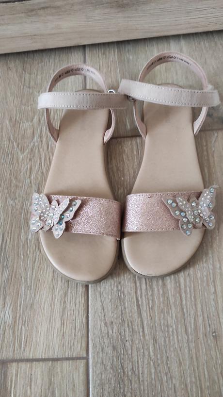 Sandálky v 34, graceland,34