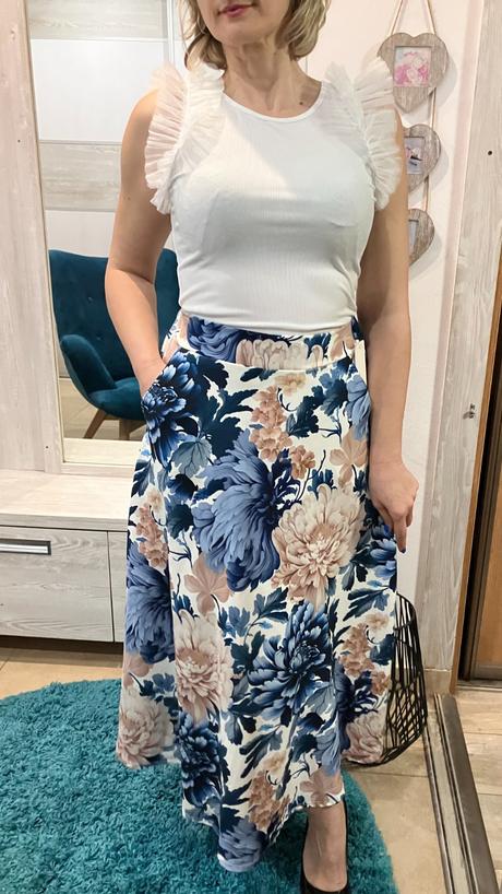 Vrúbkovaný top s tylovým rukávom biely, m / s