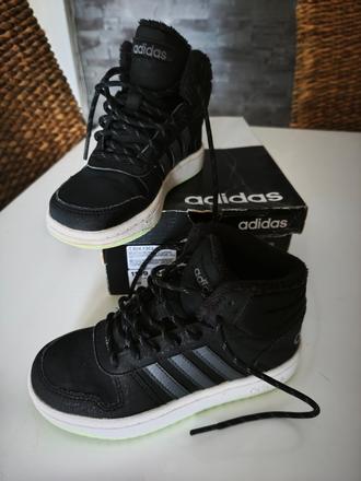 Zateplené adidas topánky originál, adidas,32