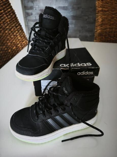 Zateplené adidas topánky originál, adidas,32