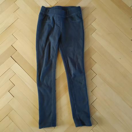 Džegíny s kožúškom, c&a,128