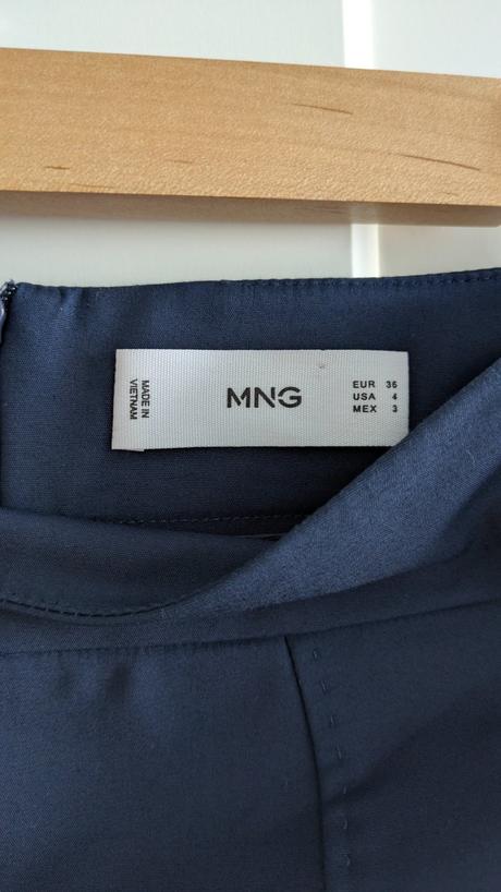 Tmavomodrá puzdrová sukňa mango, mango,s