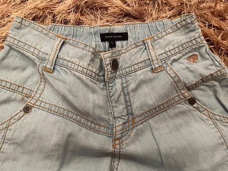 1x oblečené rifle zn. hilfiger na 5 rokov, tommy hilfiger,116