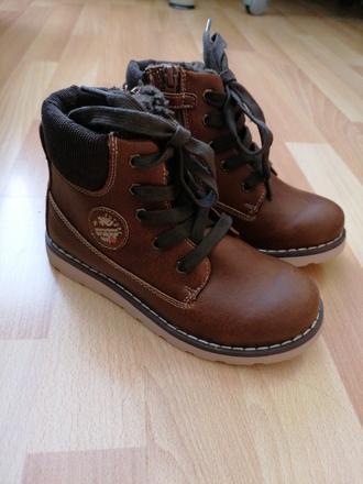 Zimné topanky, baťa,30