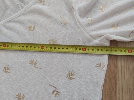 Tenký pulóvrik, 43