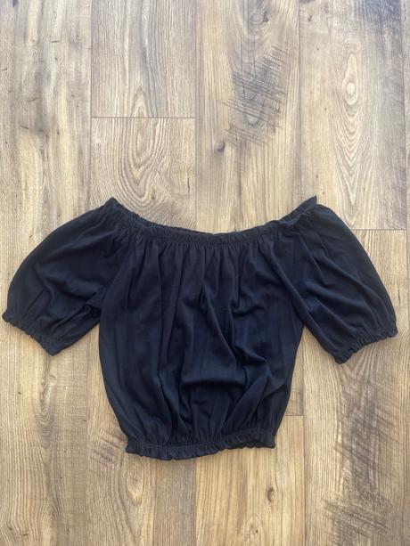 Tops odhalenými ramenami, primark,m