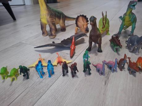 Dinosaury v roznej velkosti, 