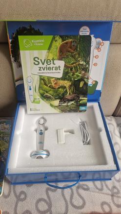 Kuzelne citanie albi- pero a rozne knihy,