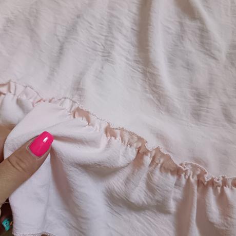 Slabučko ružové šaty s volánmi, 152