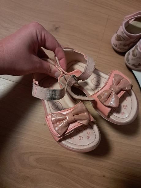 Sandalky lasocki, lasocki,27