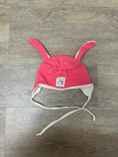 Čiapočka s uškami, 62