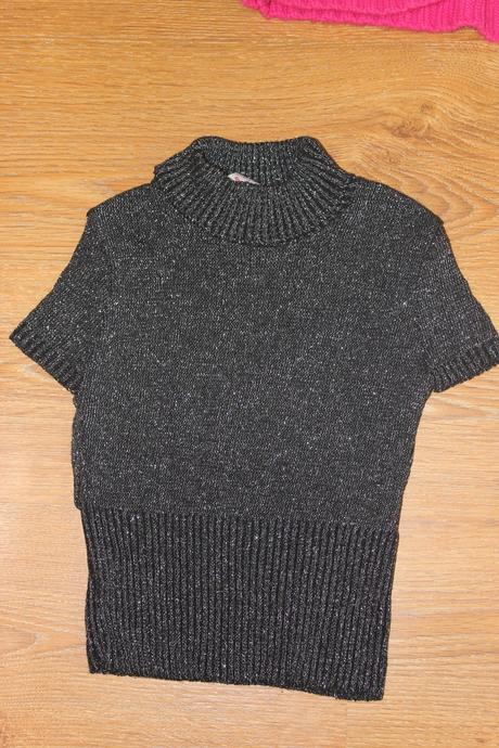 Čierno-strieborný svetrík - e-vie angel, 98