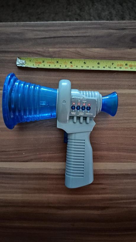 Menič hlasu - hlasový modulátor,