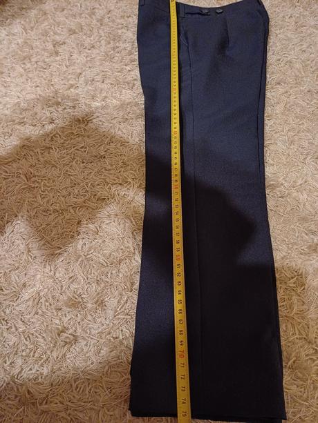 Chlapčenský oblek, 1x použitý, 128